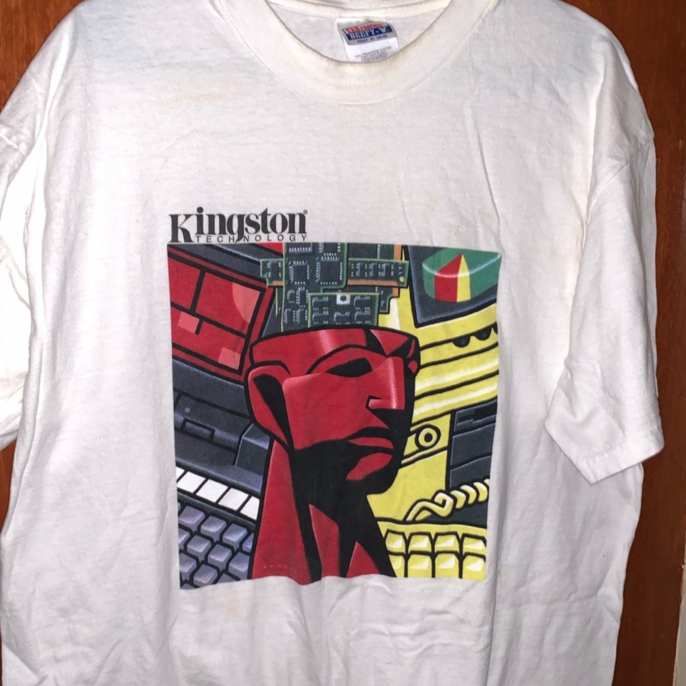 Hanes Vintage 90’s Kingston Technology T-Shirt